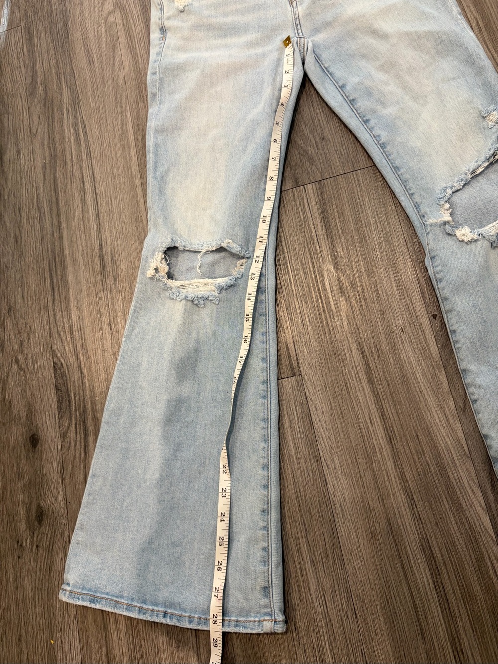 American Eagle Outfitters Light Blue Distressed Flare Jeans - Picture 7 of 9